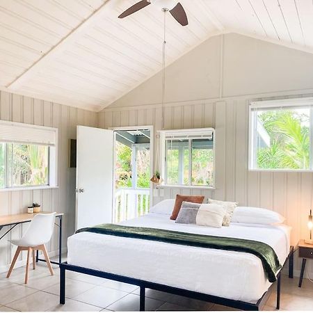 Monstera Bungalow, Spacious, King Bed, Big Kitchen Keaau Exterior foto